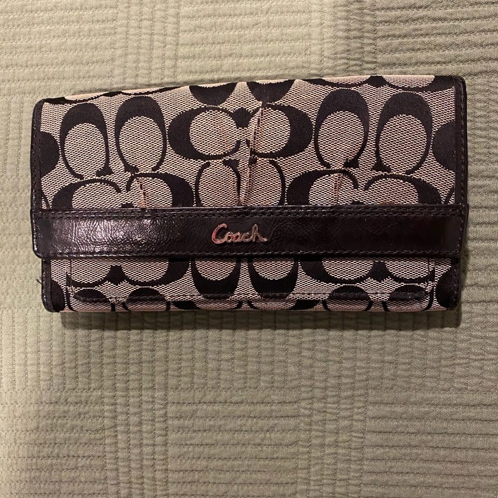 Coach wallet